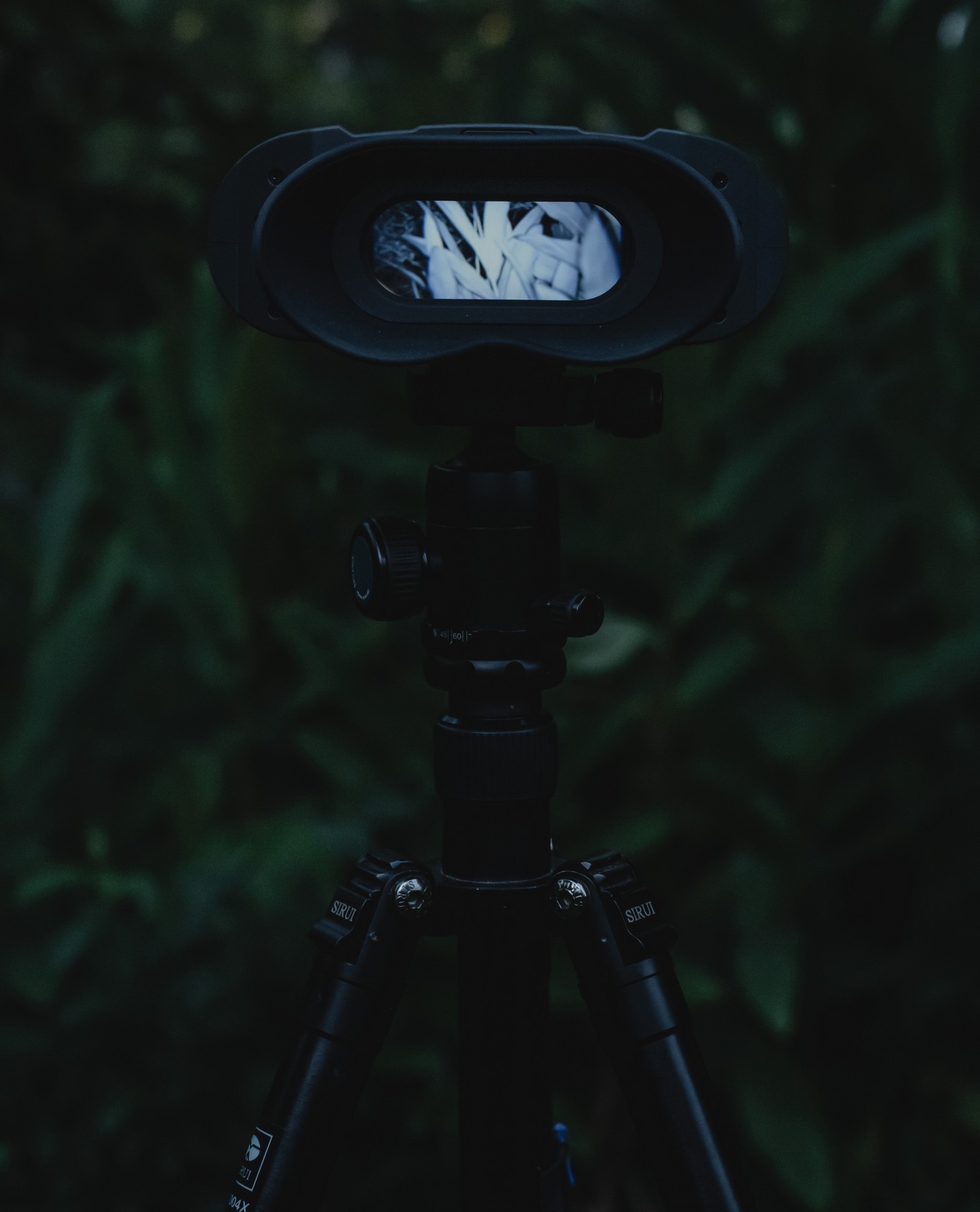 Digitalni dvogled 200m noć/400m dan sa IR LED
